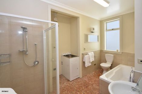 Photo of property in 9 Cochrane Street, Mornington, Dunedin, 9011