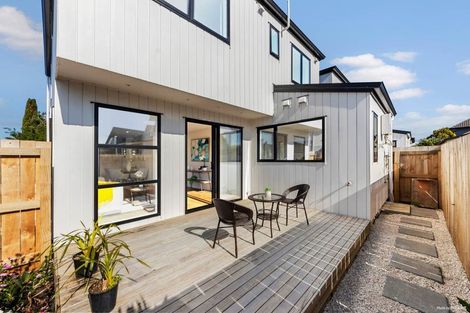 Photo of property in 18a Dana Place, Somerville, Auckland, 2014