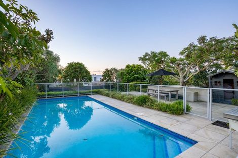 Photo of property in 119 West End Road, Westmere, Auckland, 1022