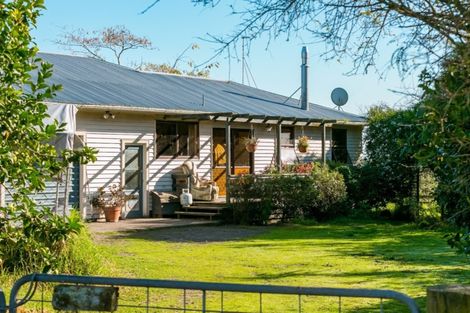 Photo of property in 307 Campbell Road, Pukehina, Te Puke, 3186