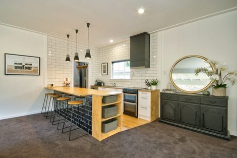 Photo of property in 15 Cornwall Street, Arrowtown, 9302