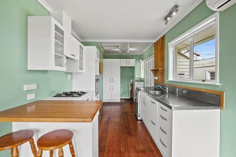 Photo of property in 47 Drake Street, Vogeltown, New Plymouth, 4310