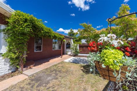 Photo of property in 96 Royal Park Drive, Parklands, Christchurch, 8083