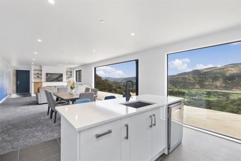 Photo of property in 1331a Coast Road, Wainuiomata Coast, Wainuiomata, 5373