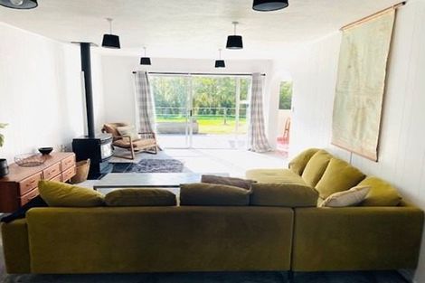 Photo of property in 102 Sanders Road, Paremoremo, Albany, 0793