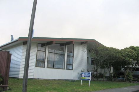 Photo of property in 18 Dominica Crescent, Grenada Village, Wellington, 6037