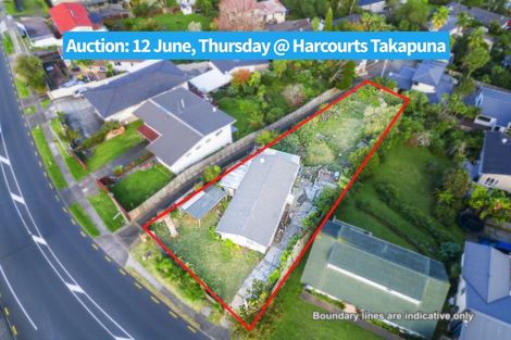 Photo of property in 70 Carlisle Road, Browns Bay, Auckland, 0632