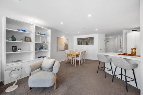 Photo of property in 175h Hurstmere Road, Takapuna, Auckland, 0622