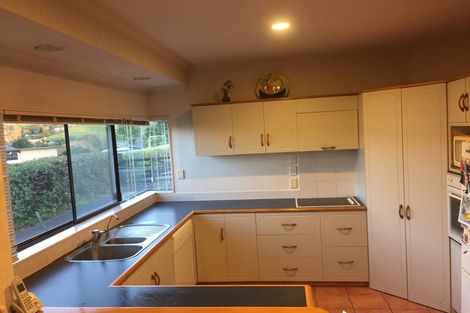 Photo of property in 17 Highcroft Place, Welcome Bay, Tauranga, 3112