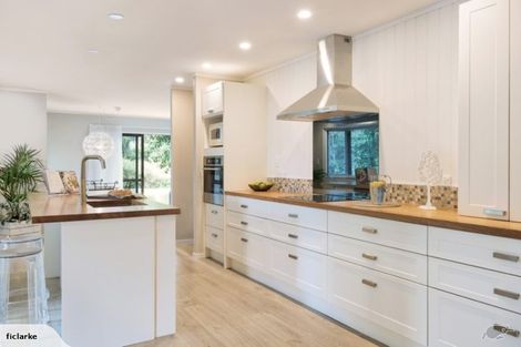 Photo of property in 31 Landing Road, Kerikeri, 0230