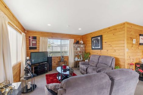 Photo of property in 97h Settlement Road, Papakura, 2110