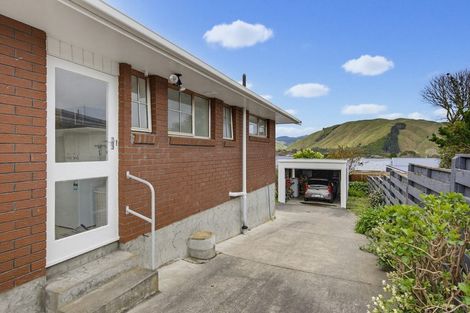 Photo of property in 15a Te Maku Grove, Waikanae, 5036