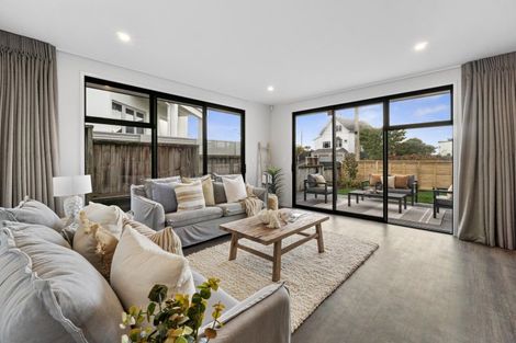 Photo of property in 1024a Papamoa Beach Road, Papamoa Beach, 3118