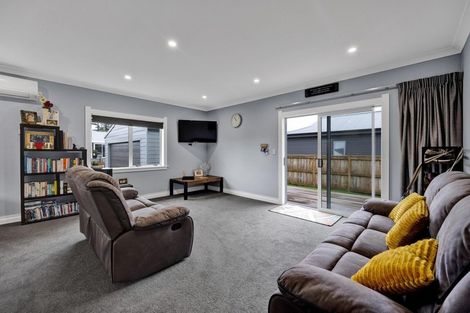 Photo of property in 4 Manatu Lane, Inglewood, 4330