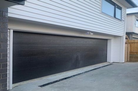 Photo of property in 98 Cardiff Road, Pakuranga, Auckland, 2010