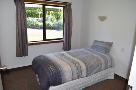 Photo of property in 8 Brenton Place, Whangamata, 3691