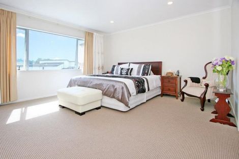 Photo of property in 41 Salford Crescent, Flat Bush, Auckland, 2019