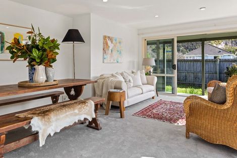 Photo of property in 11 Van Asch Street, Sumner, Christchurch, 8081