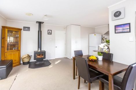 Photo of property in 30 Castle Crescent, Stokes Valley, Lower Hutt, 5019