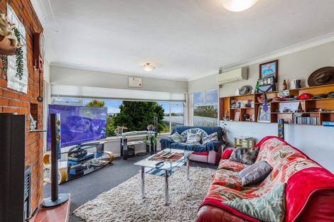 Photo of property in 85 Glengarry Road, Glen Eden, Auckland, 0602