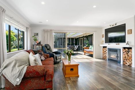 Photo of property in 11 Carpentras Way, Nukuhau, Taupo, 3330