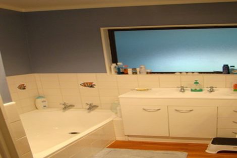 Photo of property in 14a Woodridge Drive, Woodridge, Wellington, 6037