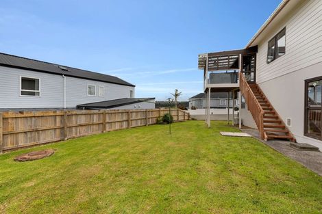 Photo of property in 3 Wallace Road, Ranui, Auckland, 0612