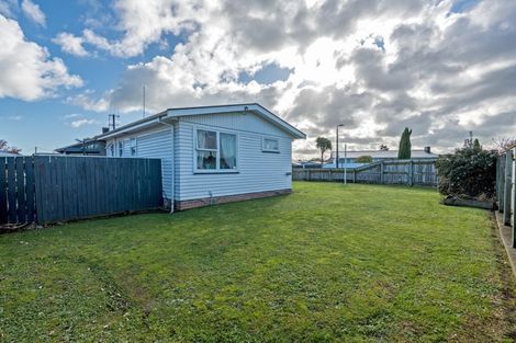Photo of property in 46 Sutherland Crescent, Westbrook, Palmerston North, 4412