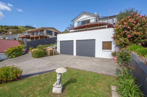 Photo of property in 13 Penlington Place, Akaroa, 7520