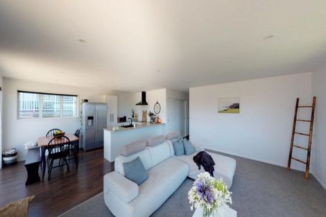 Photo of property in 32 Oxford Street, Whakapirau, Maungaturoto, 0583