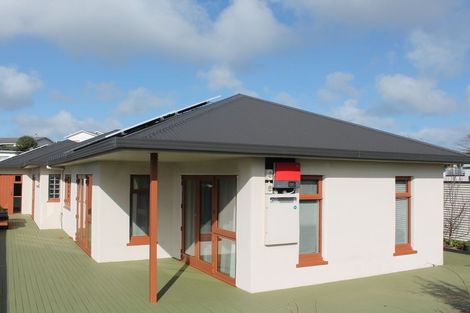 Photo of property in 43 South Road, Blagdon, New Plymouth, 4310