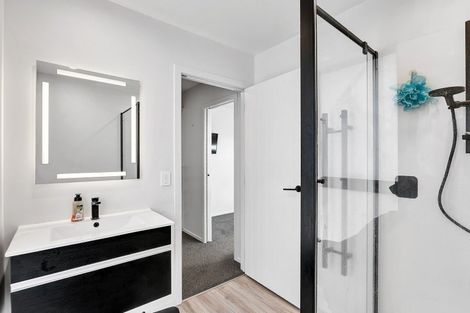 Photo of property in 5/118 Brecon Road, Stratford, 4332