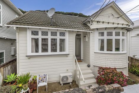 Photo of property in 101 Austin Street, Mount Victoria, Wellington, 6011