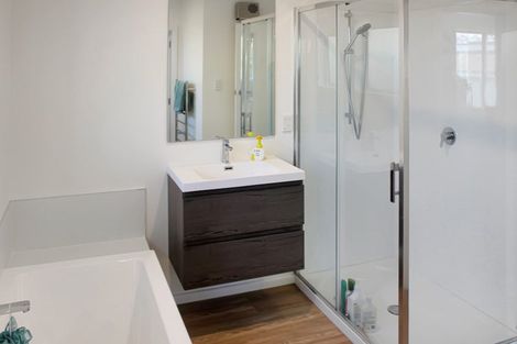 Photo of property in 3 Mirfield Place, Russley, Christchurch, 8042