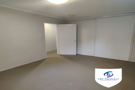 Photo of property in 21 Hakea Place, Totara Heights, Auckland, 2105