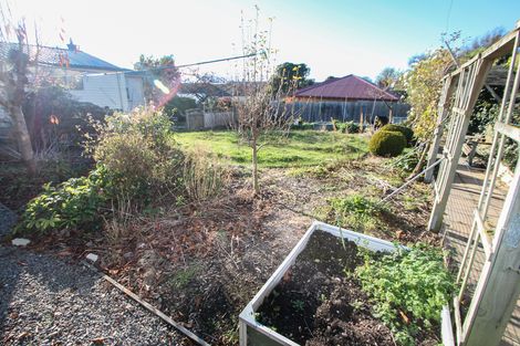 Photo of property in 5a Wye Street, Island Bay, Wellington, 6023