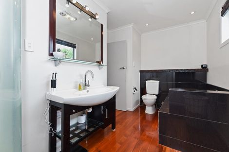 Photo of property in 17 Kingsway Crescent, Forest Lake, Hamilton, 3200