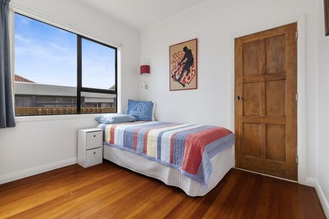 Photo of property in 16 Prospect Terrace, Pukekohe, 2120