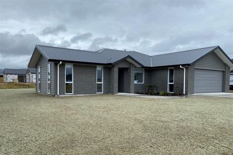 Photo of property in 20 Harakeke Drive, Wharewaka, Taupo, 3330