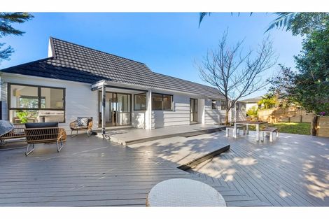 Photo of property in 74 Porritt Avenue, Chatswood, Auckland, 0626