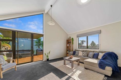 Photo of property in 10 Chaucer Place, Owhata, Rotorua, 3010