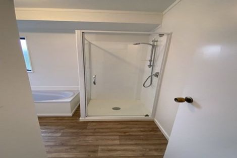 Photo of property in 19 Ian Sage Avenue, Torbay, Auckland, 0630