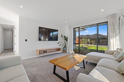 Photo of property in 5 William Deans Drive, Prebbleton, 7604