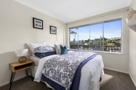 Photo of property in 4 Sudan Avenue, Milford, Auckland, 0620