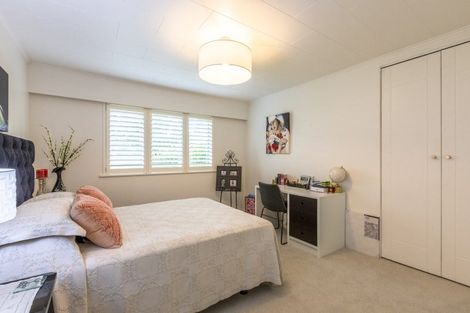 Photo of property in 42 Iona Road, Havelock North, 4130