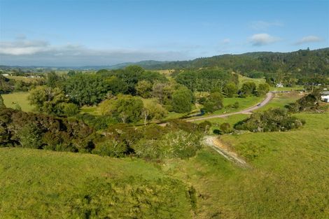 Photo of property in 21 Doel Road, Awanui, 0486