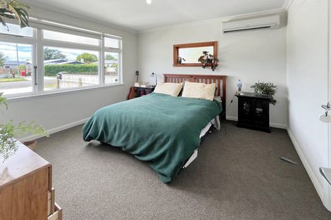 Photo of property in 20 Brightwater Terrace, Terrace End, Palmerston North, 4410