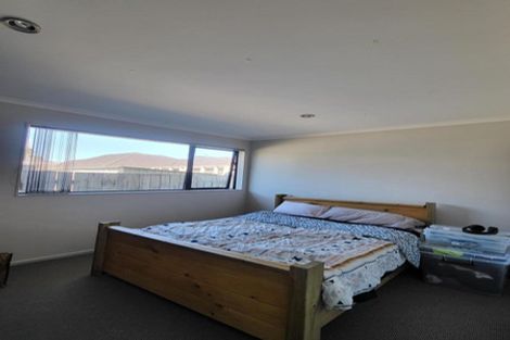 Photo of property in 33 Tarapiroe Avenue, Takanini, 2112