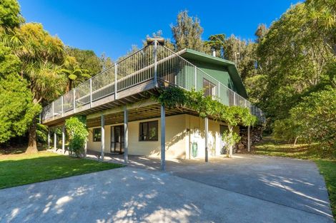 Photo of property in 3900 Kenepuru Road, Black Rock, Picton, 7282