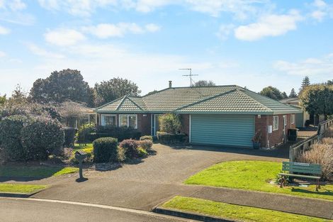 Photo of property in 1 Waimanawa Lane, Waiuku, 2123